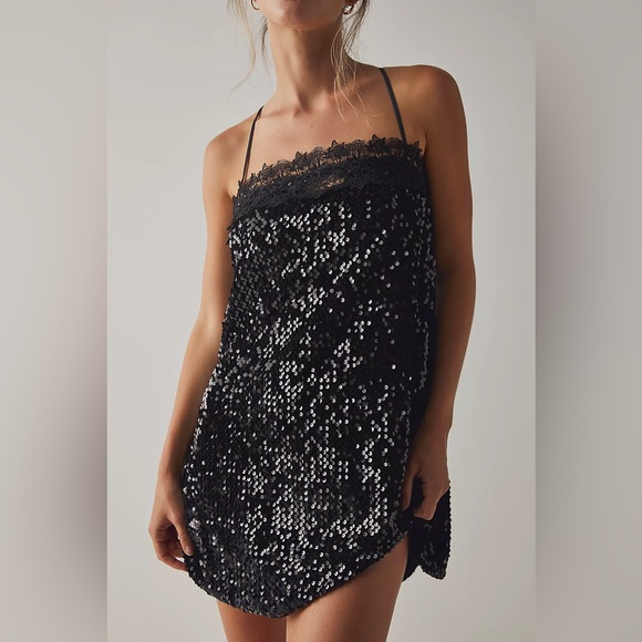 black short dress for graduation Black Bodycon Dress,Black Graduation Dress,Short Homecoming Dress Y200   Simplepromdress